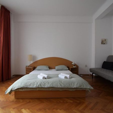 Resedinta lui Calin - Downtown Park Cismigiu Apartment Bucureşti Exterior foto