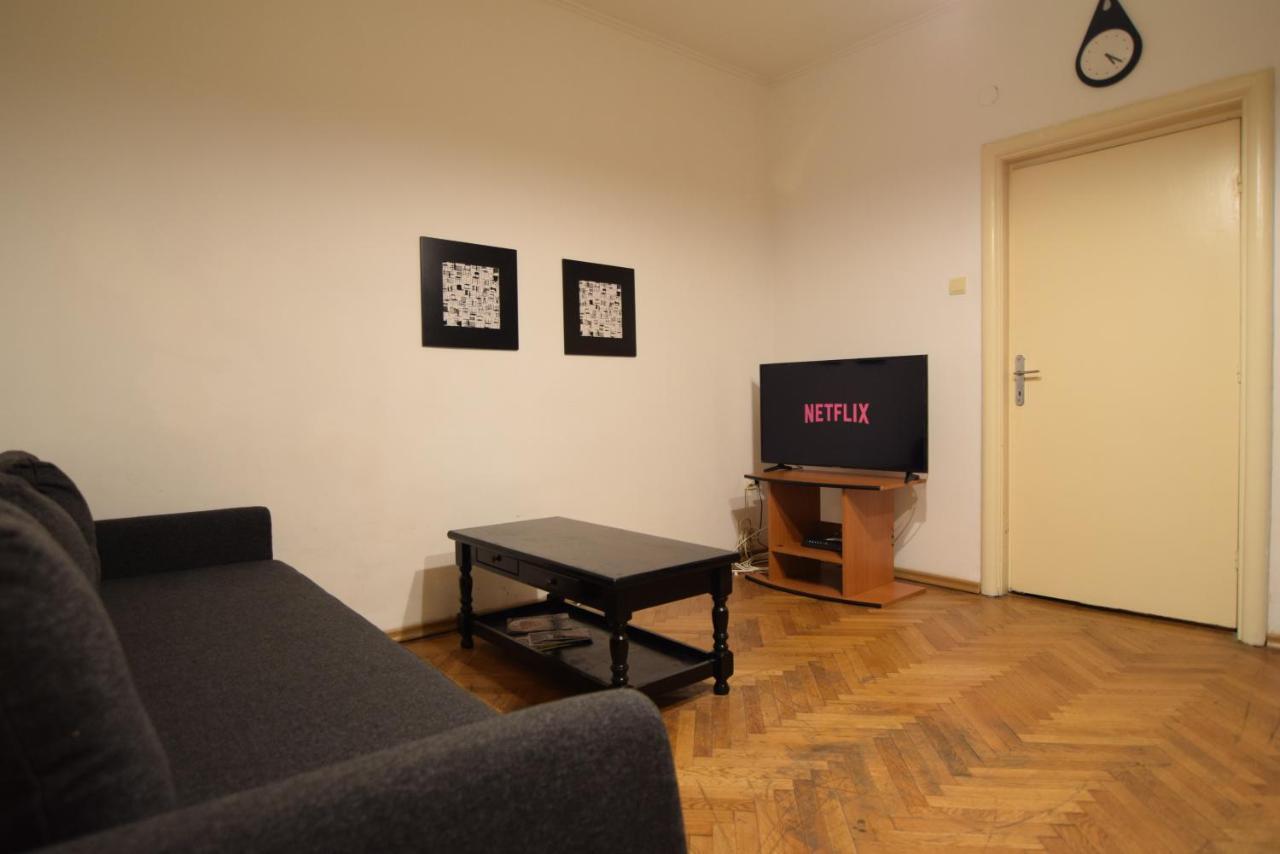 Resedinta lui Calin - Downtown Park Cismigiu Apartment Bucureşti Exterior foto