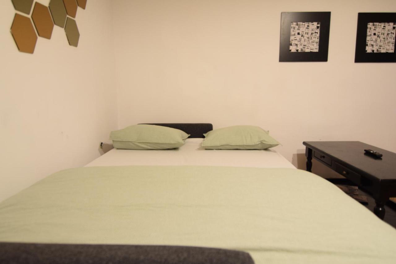 Resedinta lui Calin - Downtown Park Cismigiu Apartment Bucureşti Exterior foto